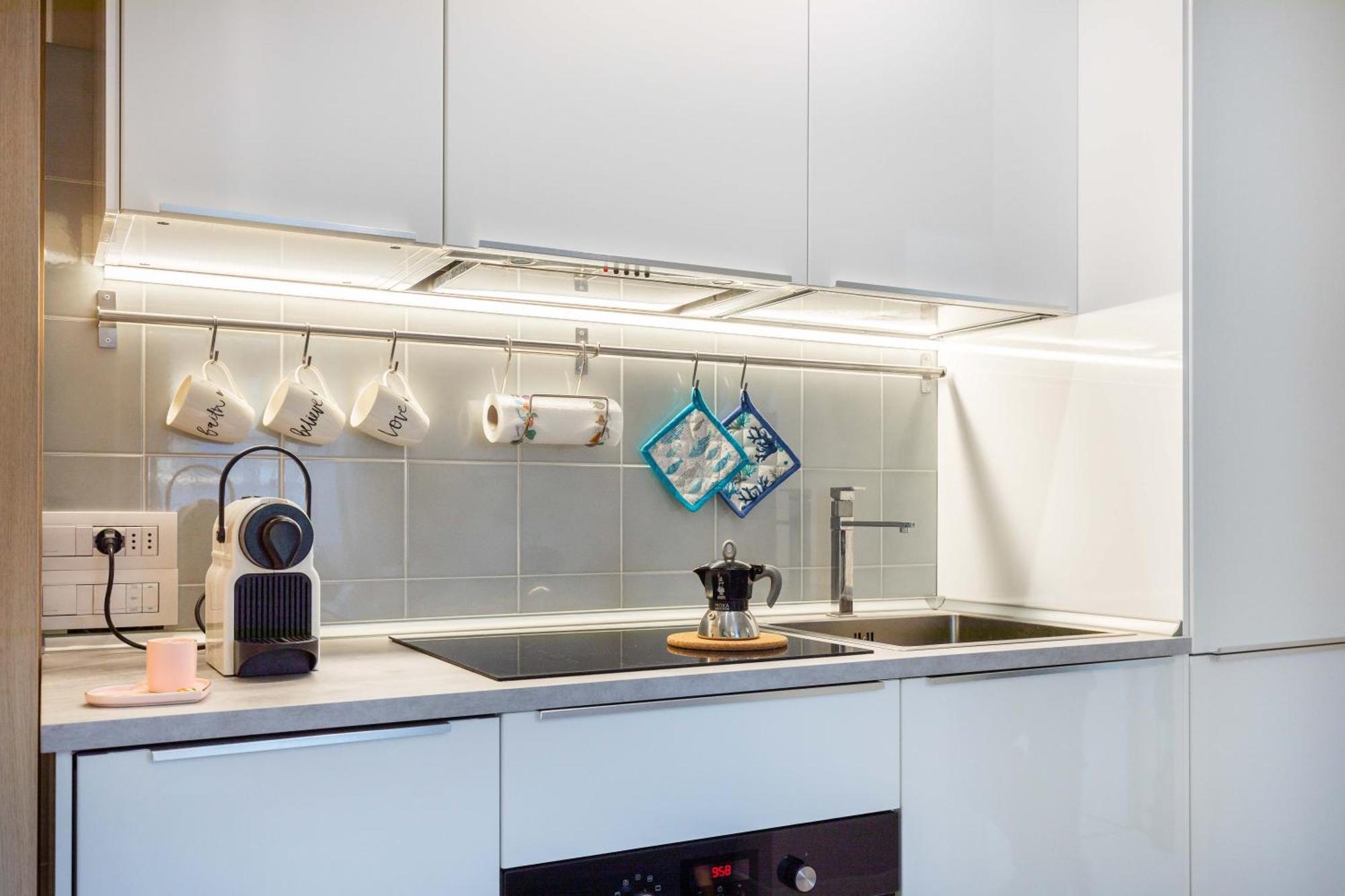 Luxury Apartment - Free Private - Parking Maestri Campionesi 16 มิลาน ภายนอก รูปภาพ